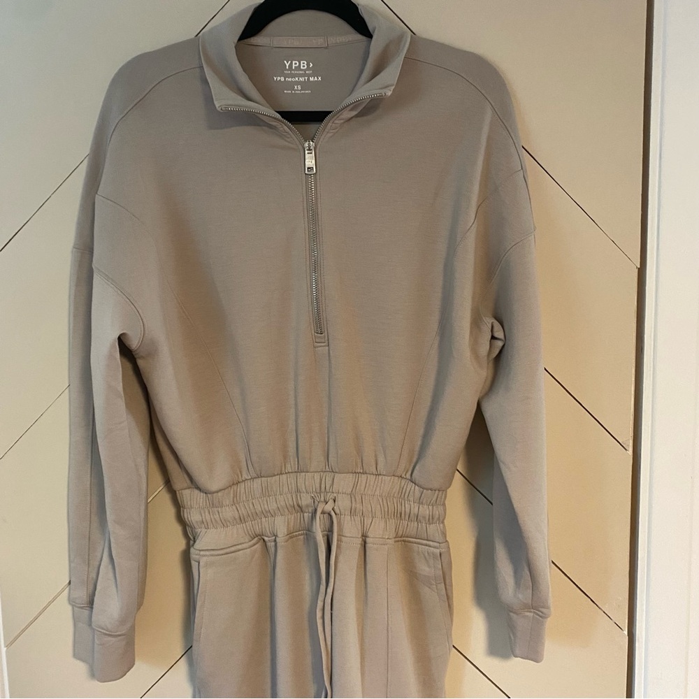 Abercrombie & Fitch Women's Tan Jumpsuit Jogger YPB neoKNIT Max Size XS - Picture 4 of 10
